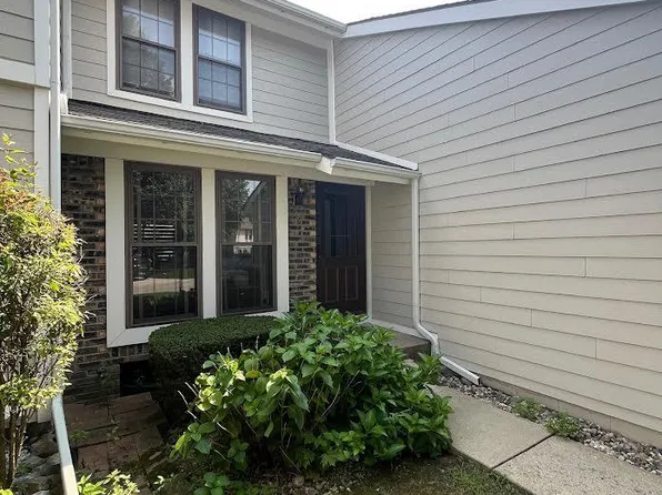 22407 Cranbrooke Dr #115, Novi, MI 48375