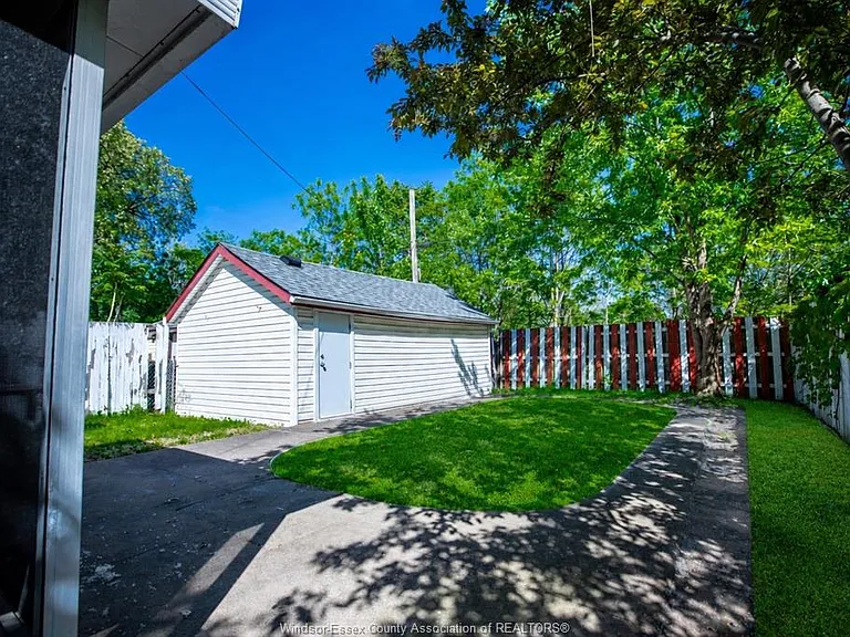 3615 Bloomfield Rd — Photo 15