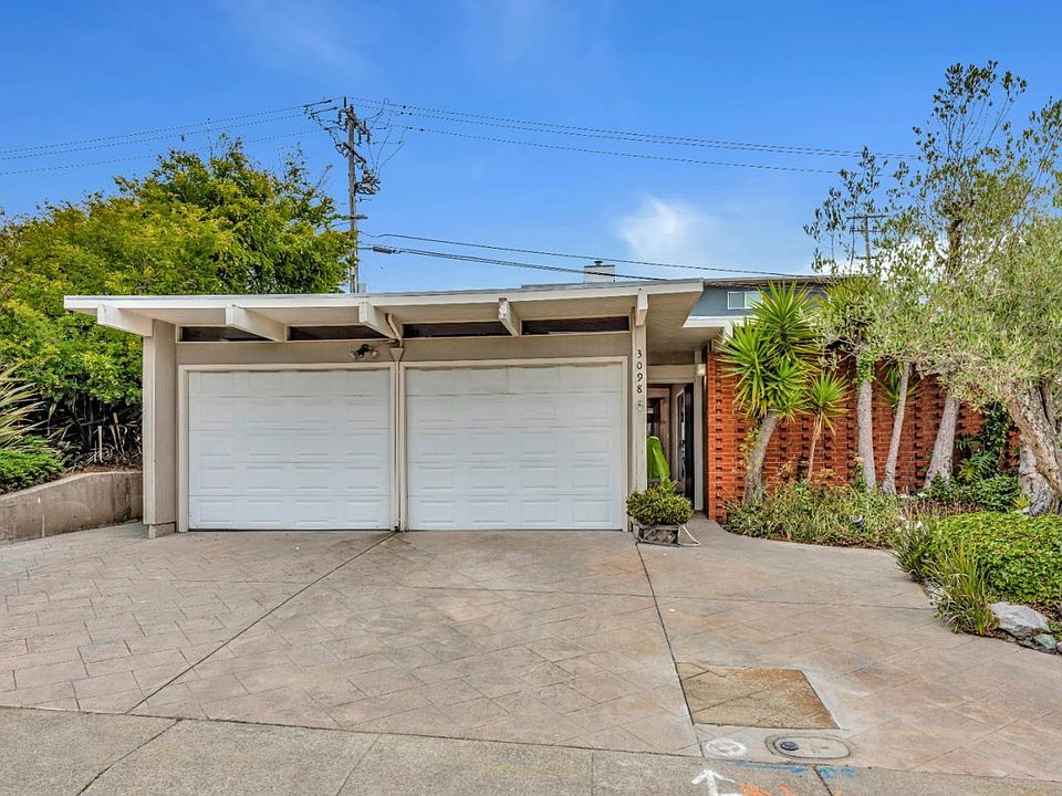 1st image of 3098 Muirfield Cir