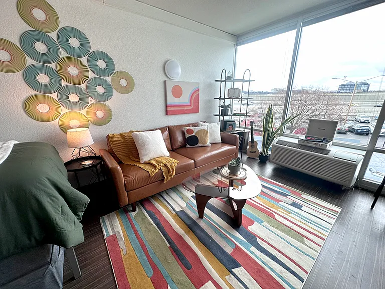 Assembly Student Living — Photo 2
