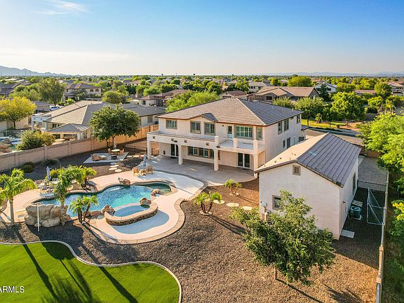 4th image of 15559 W DESERT MIRAGE Drive