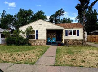 1137 N Starkweather St, Pampa, TX 79065