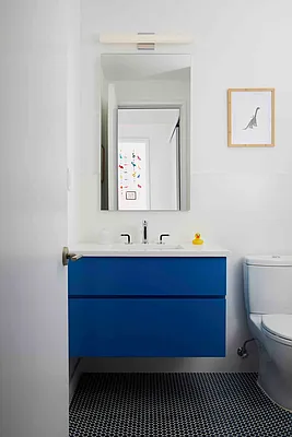 Sold by Douglas Elliman | media 20