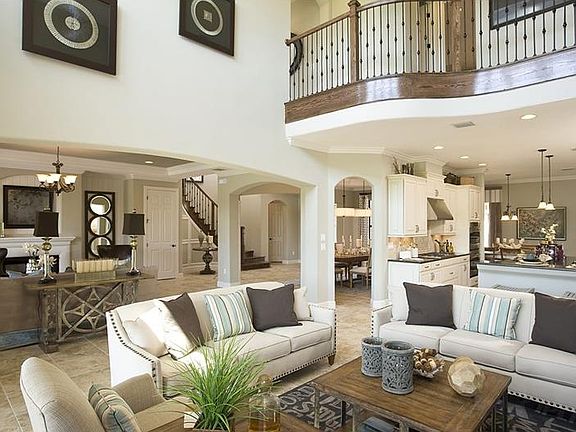 3rd image of 17310 Ladera Estates Blvd