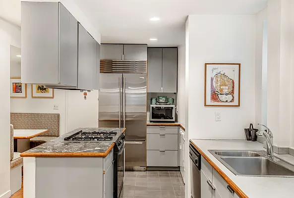 Sold by Elena F Picinich, LREB | media 27