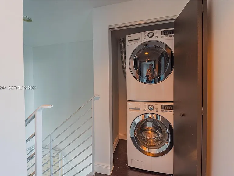 60 SW 13th St #3424 — Photo 16