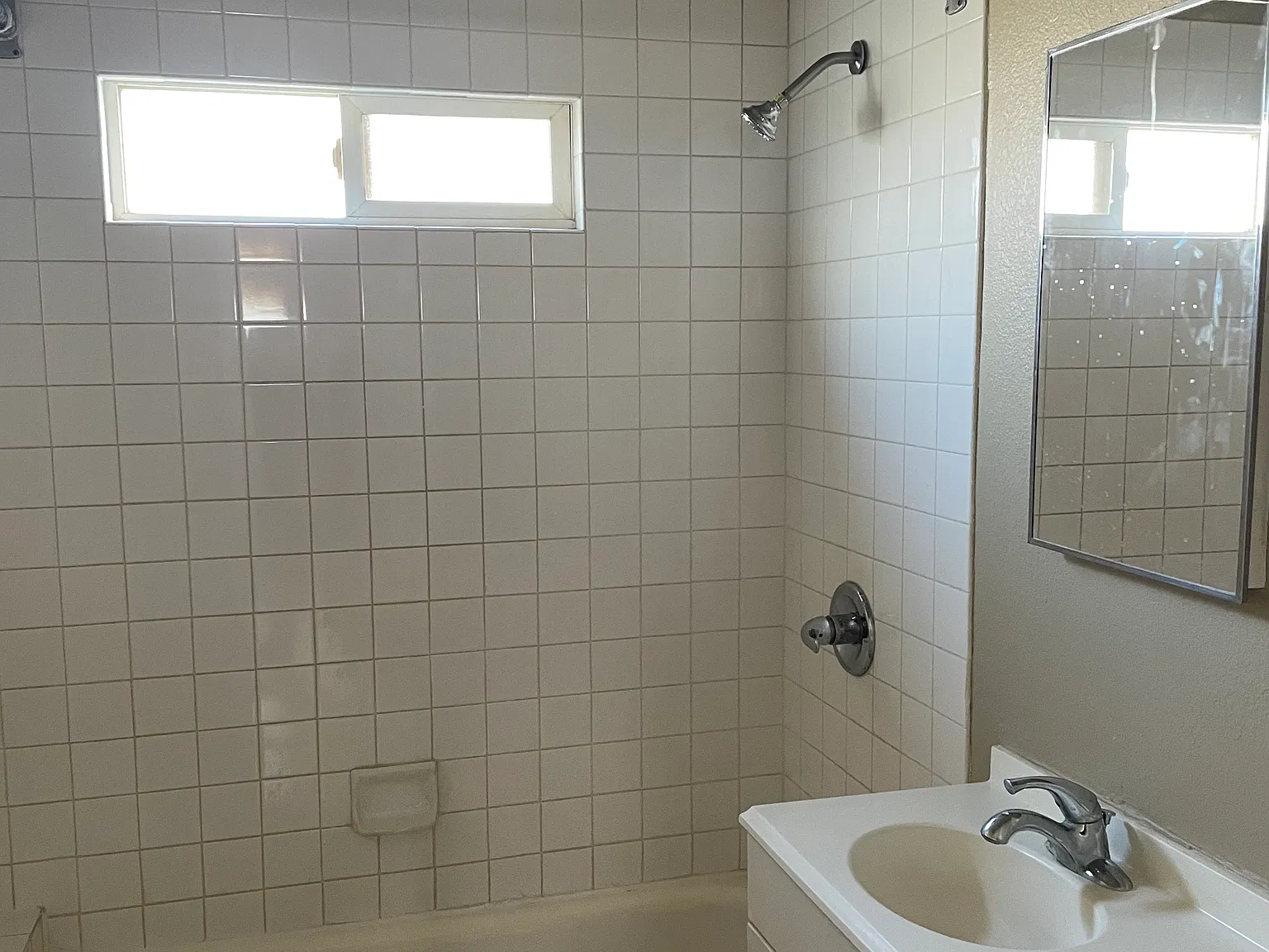 1 bed, 1.0 bath, 600 sqft, $1,800 — Photo 1