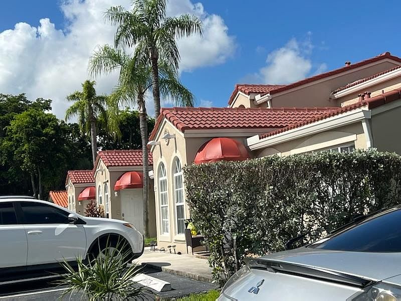 Brand new roofs, paint, and awnings.