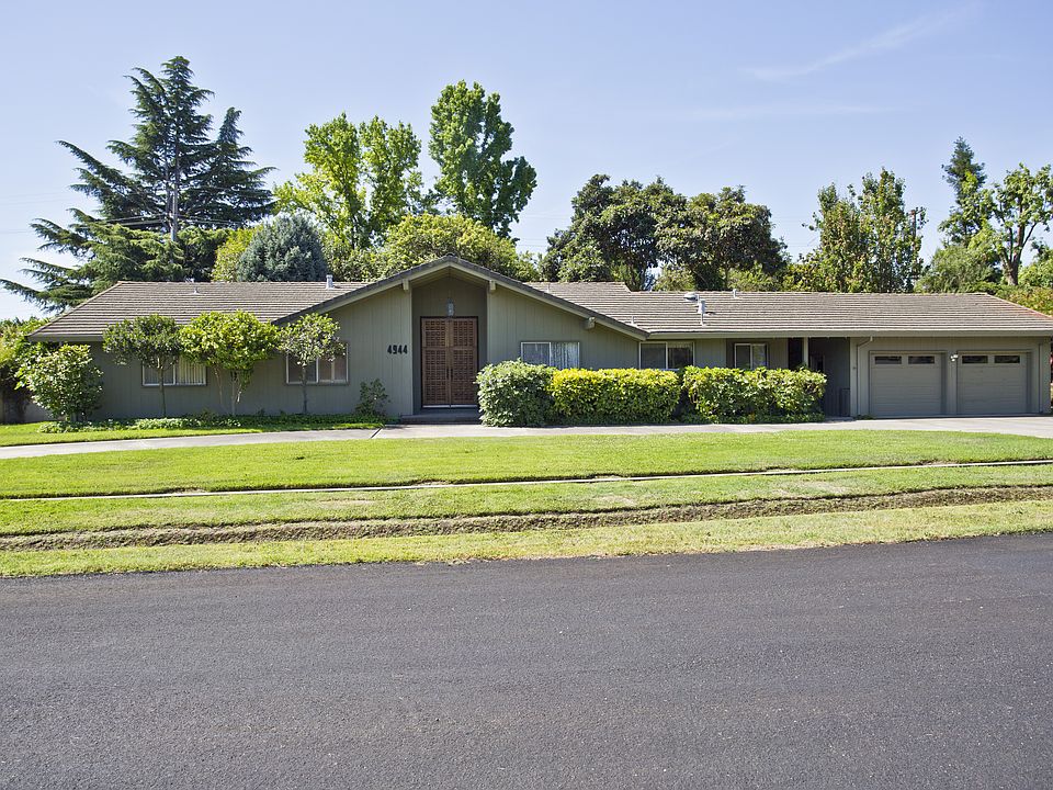 1st image of 4944 E Manor Cir