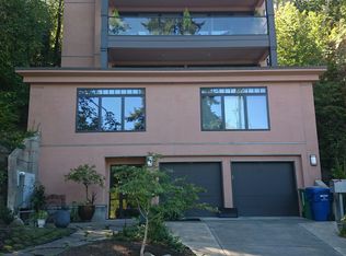 515 33rd Ave S, Seattle, WA 98144