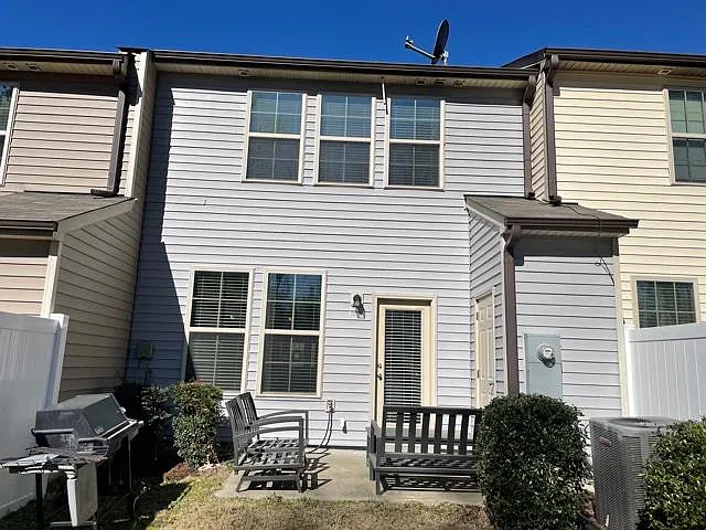 1307 Garden Stone Dr — Photo 20