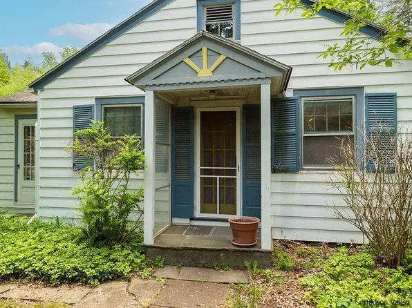 14 Orchard Lane, Woodstock, NY 12498