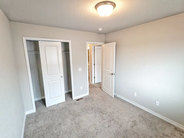 7519 Mount Elbert Point — Photo 21