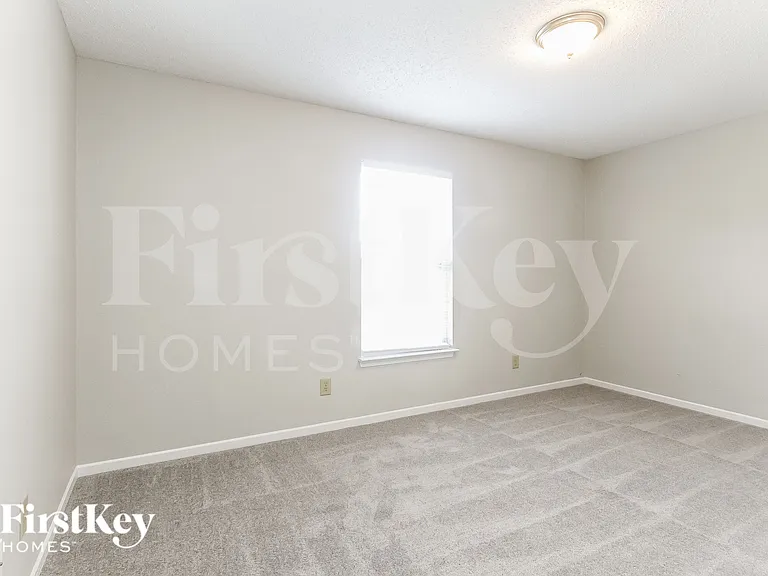 6806 W Stansbury Blvd — Photo 7