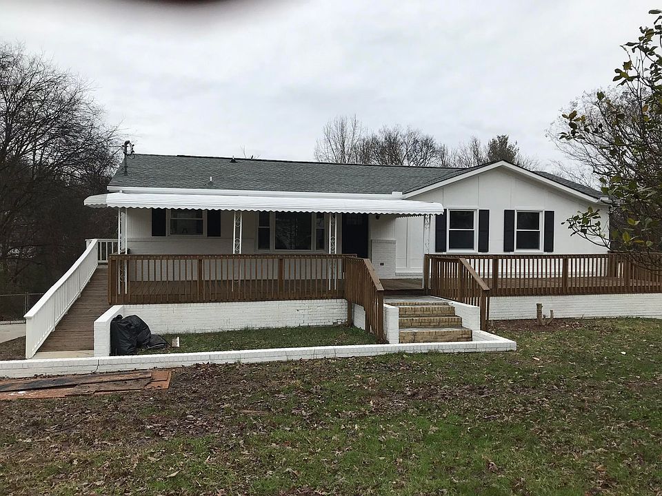 1st image of 453 Woodlawn Pike