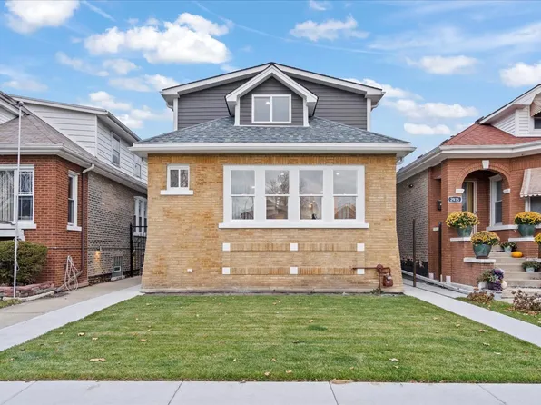 2937 N Kenneth Ave, Chicago, IL 60641