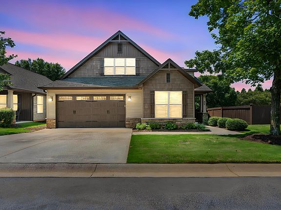 2nd image of 205 Ashler Dr