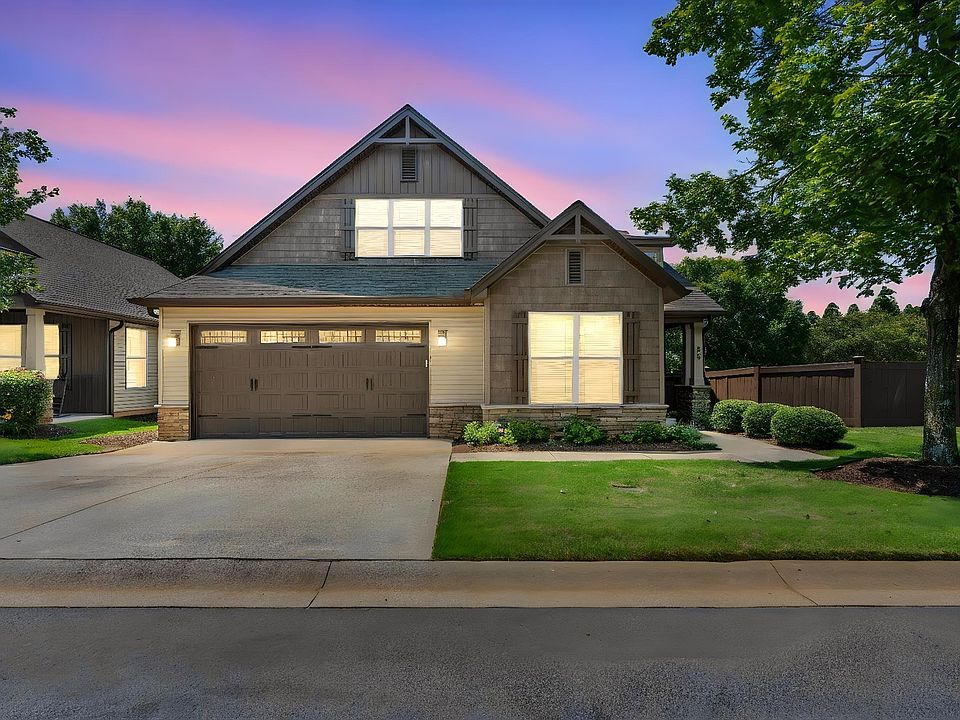 1st image of 205 Ashler Dr