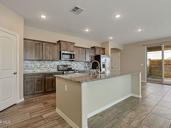 3rd image of 2808 Tierra De Moyo Pl