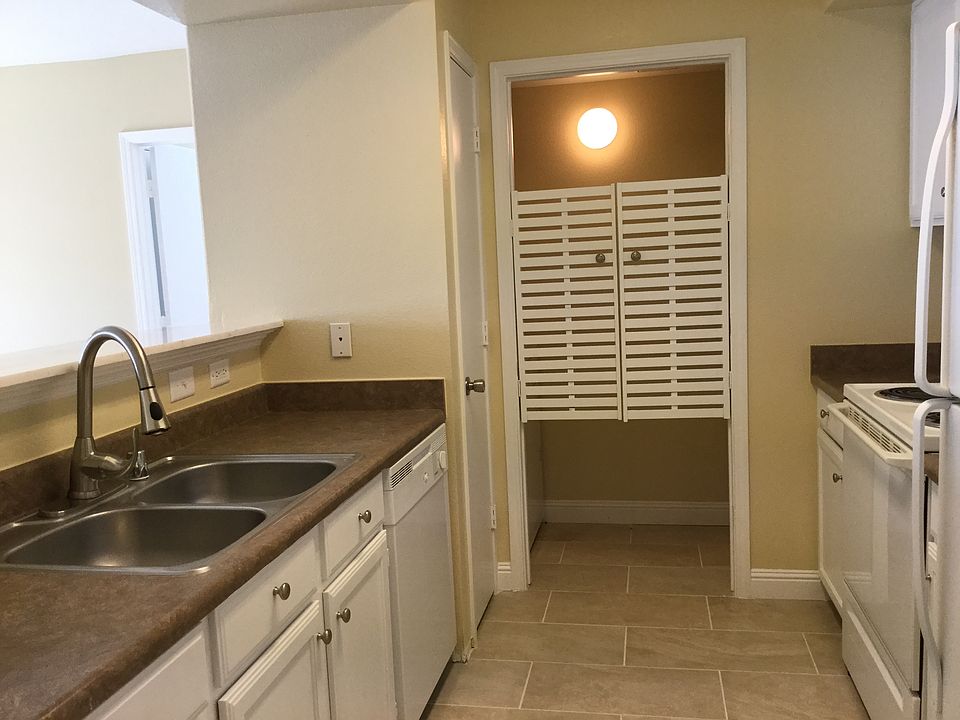 Completely remodeled Beauty!
