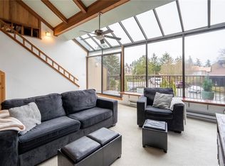 4678 Elk Lake Dr #493D, Saanich, BC