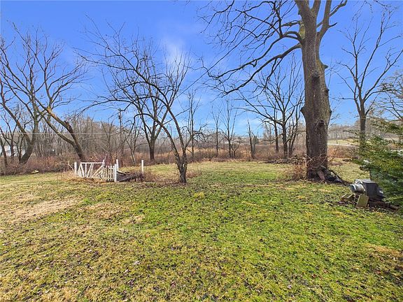 5th image of 3698 Frew Mill Rd