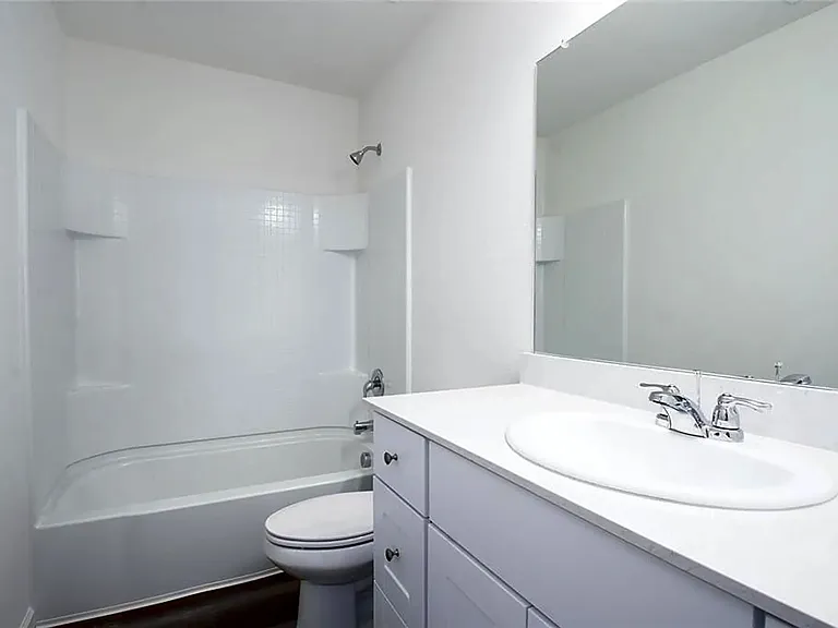 625 Delaware Ave — Photo 25