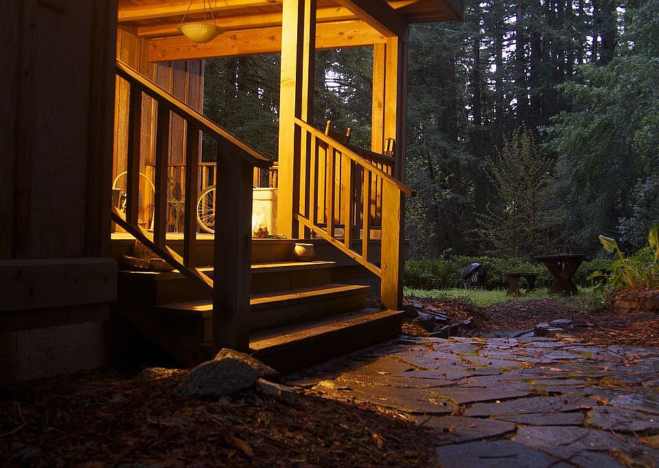 Front porch entrance