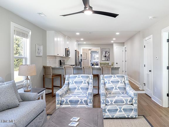 4th image of 102 Fairfax Road