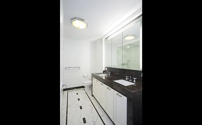 Rented by Douglas Elliman | media 22