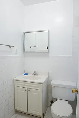 Rented by JK Dansar Corp | media 23