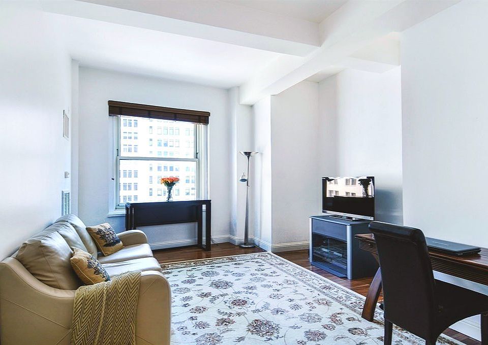 1st image of 88 Greenwich St APT 2105