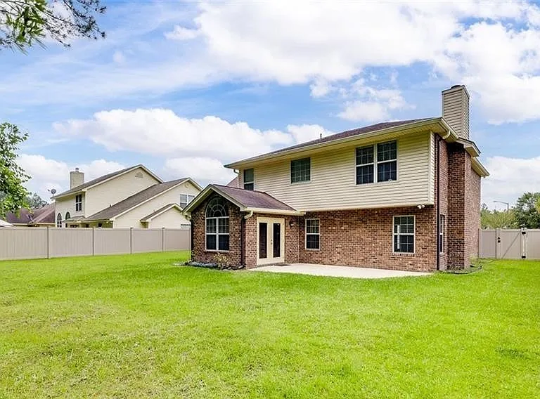 131 Morgan Pines Dr — Photo 2