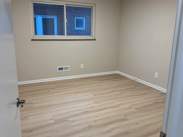 3009 Brookview Blvd — Photo 8