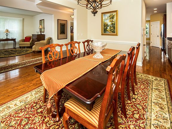2nd image of 588 Welsh Partridge Cir