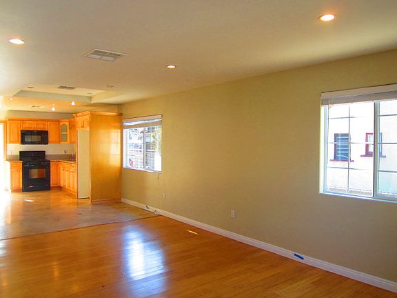 2nd image of 3162 W Avenue 32