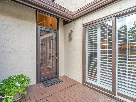 4th image of 1236 Orleans Dr #136