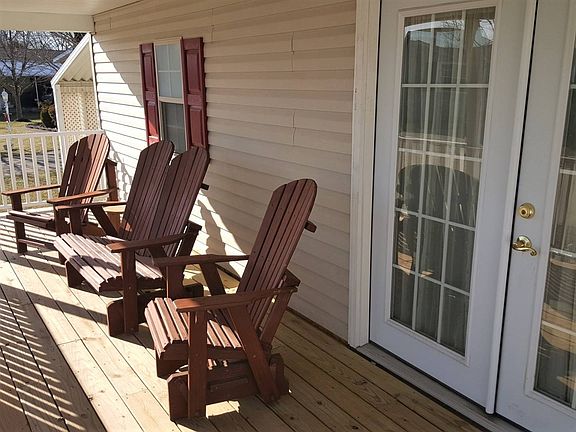 4th image of 346 Pin Oak Cir