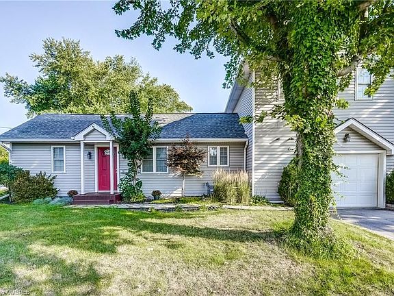 2nd image of 50 Bromley Dr