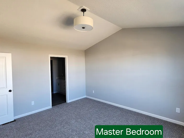 10229 Goodview Cir — Photo 18