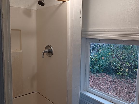 4th image of 1710 Staunton Ave NW #2