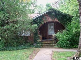 108 Palmer St, Lenoir, NC 28645