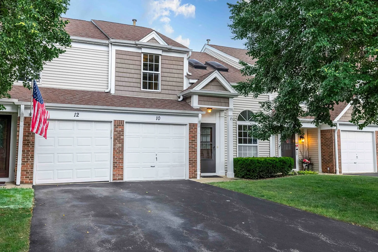 10 Marion Ln photo 1