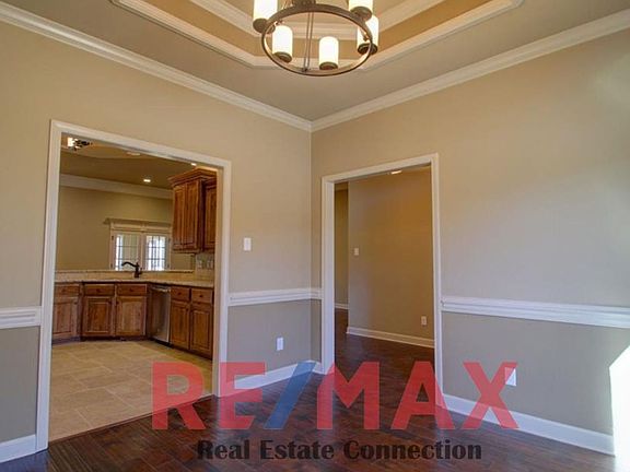 4th image of 18 Shadow Creek Dr