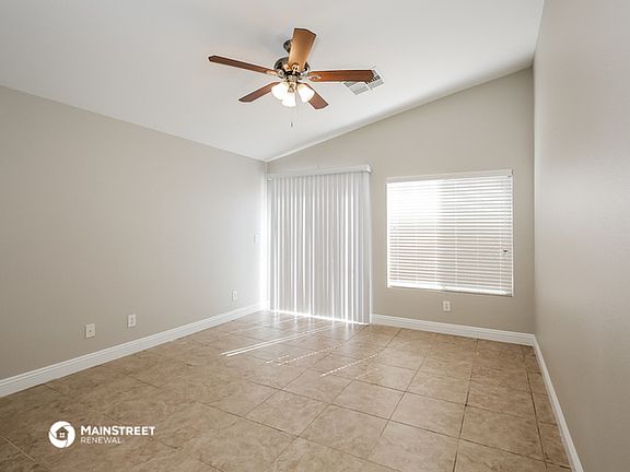 5th image of 6489 Duck Hill Springs Dr
