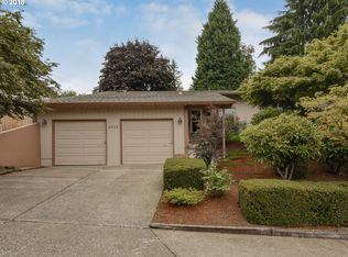 2323 SE Regner Rd, Gresham, OR 97080