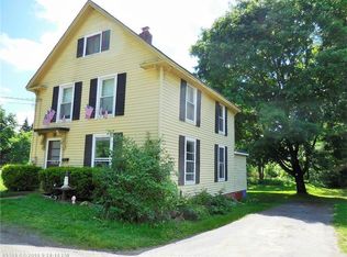 7 Adams St, Newport, ME 04953