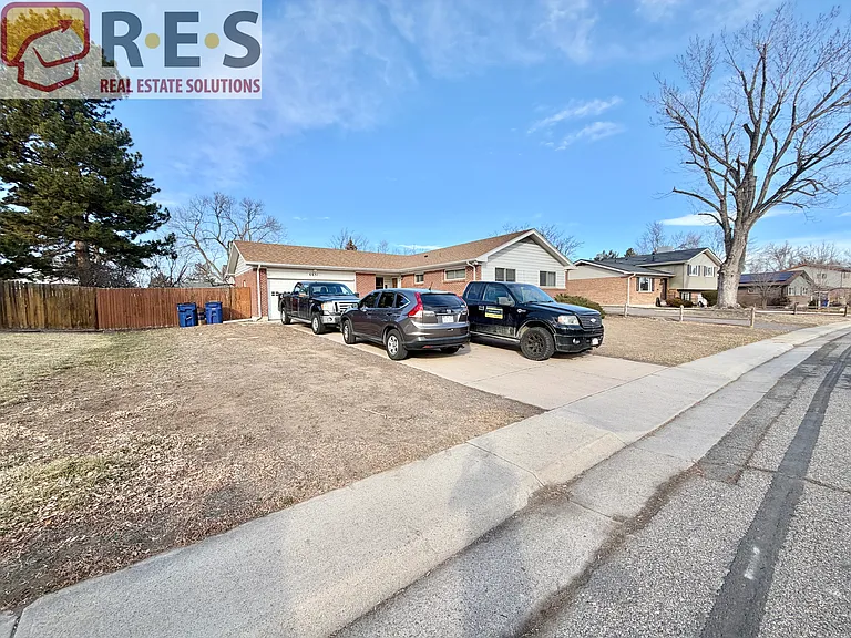 6631 S Race Cir W — Photo 2