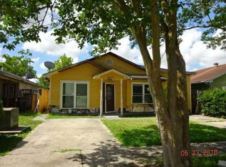 1st image of 3431 Catalina Dr