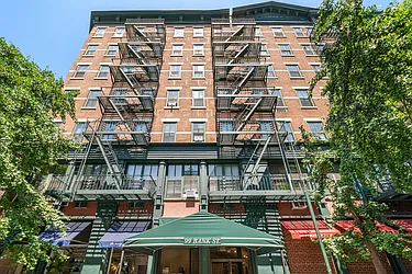 99 Bank Street